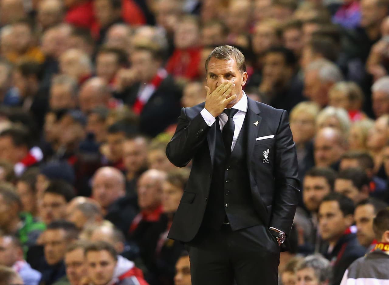 Sin embargo, el 3-2-5
<b>es un sistema mágico, solo para locos</b>. Puede funcionar o puede no funcionar. Con el Liverpool, Brendan Rodgers intentó ejecutarlo con pésimos resultados y fue cesado de su cargo, reemplazado por Jürgen Klopp.