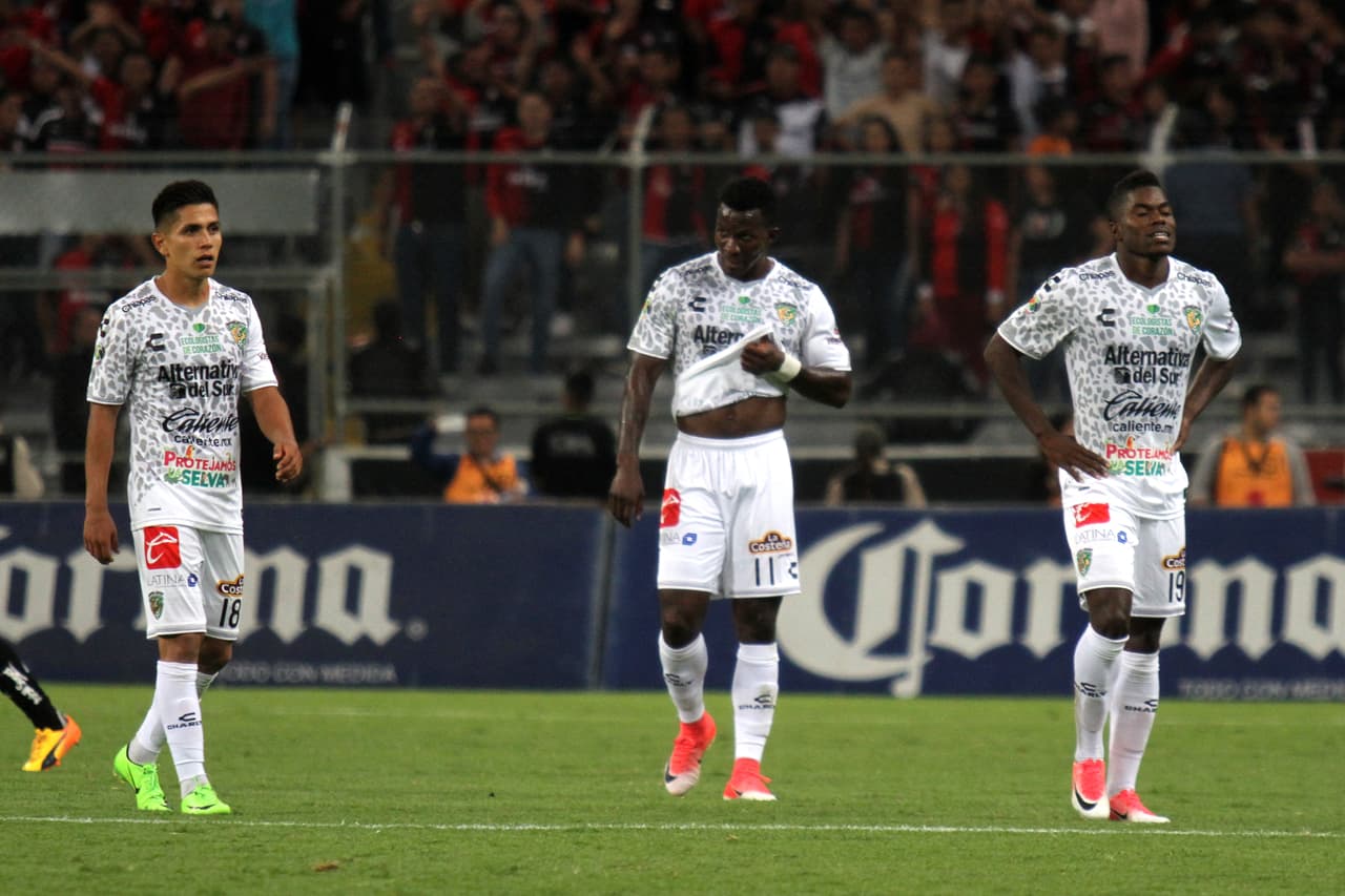 El descenso ha sido el golpe deportivo más duro en los 15 años de existencia de Jaguares de Chiapas.