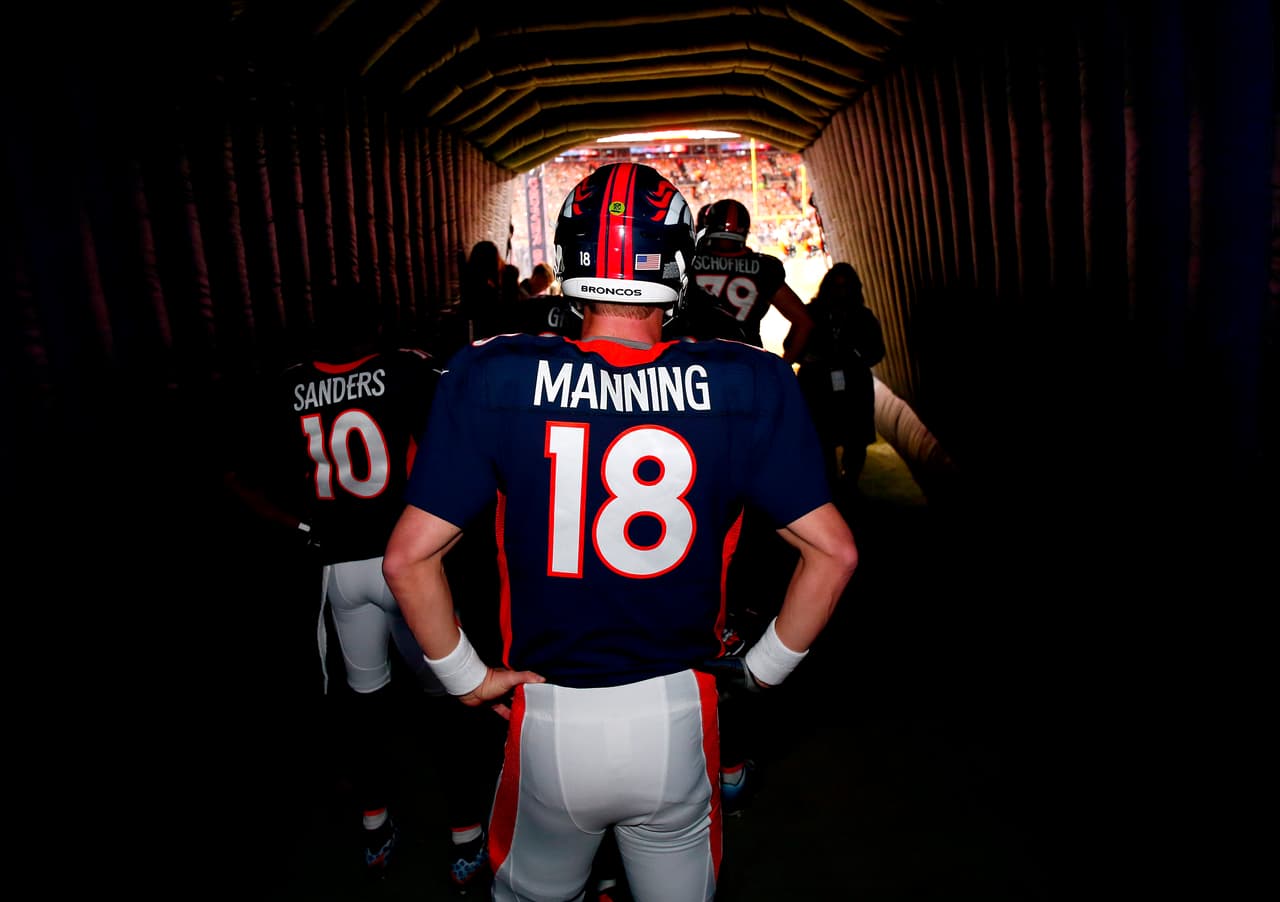 Los Broncos y Peyton Manning brillaron en Lunes por la Noche al derrotar a los Packers 29-10 y así mantenerse invictos. Checa las mejores tomas de este duelo.