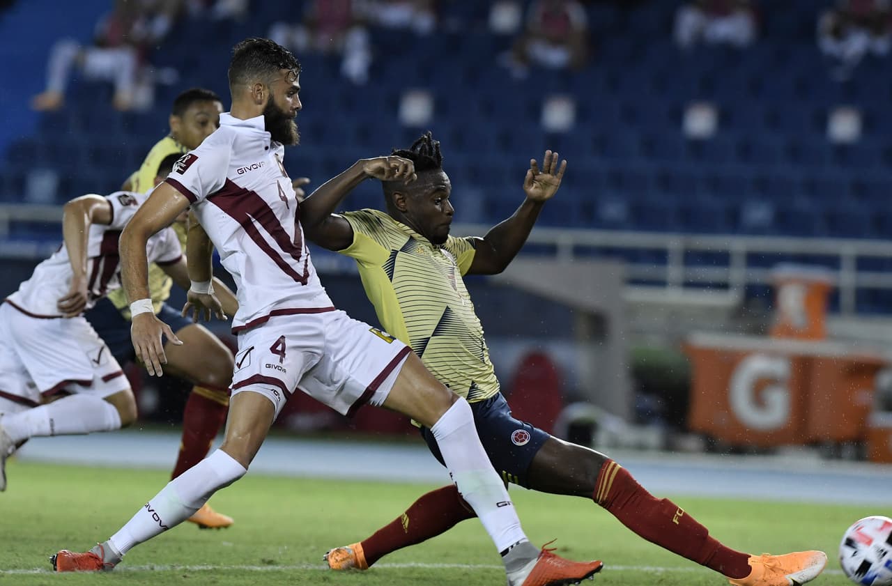 Colombia se medirá ante Chile y Venezuela enfrentará a Paraguay la siguiente fecha de las eliminatorias.