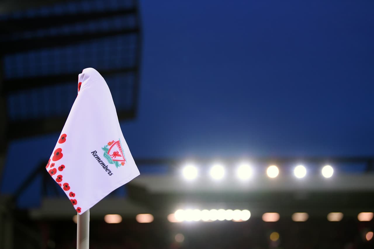 Con victoria de tres goles a uno sobre el Manchester City, el Liverpool es líder de la Premier League y City cae a la cuarta posición.