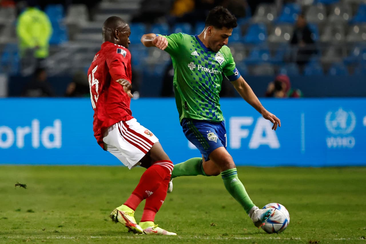 Un gol a dos minutos del final de Mohamed Afsha terminó por darle el triunfo al Al Ahly 0-1 ante Seattle Sounders; Al Ahly disputará la semifinal del Mundial de Clubes contra el Real Madrid el próximo miércoles.