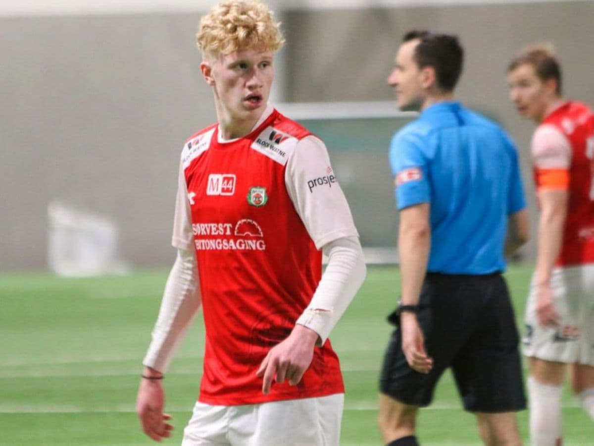 El nuevo Haaland sigue el camino que marcó Erling Braut