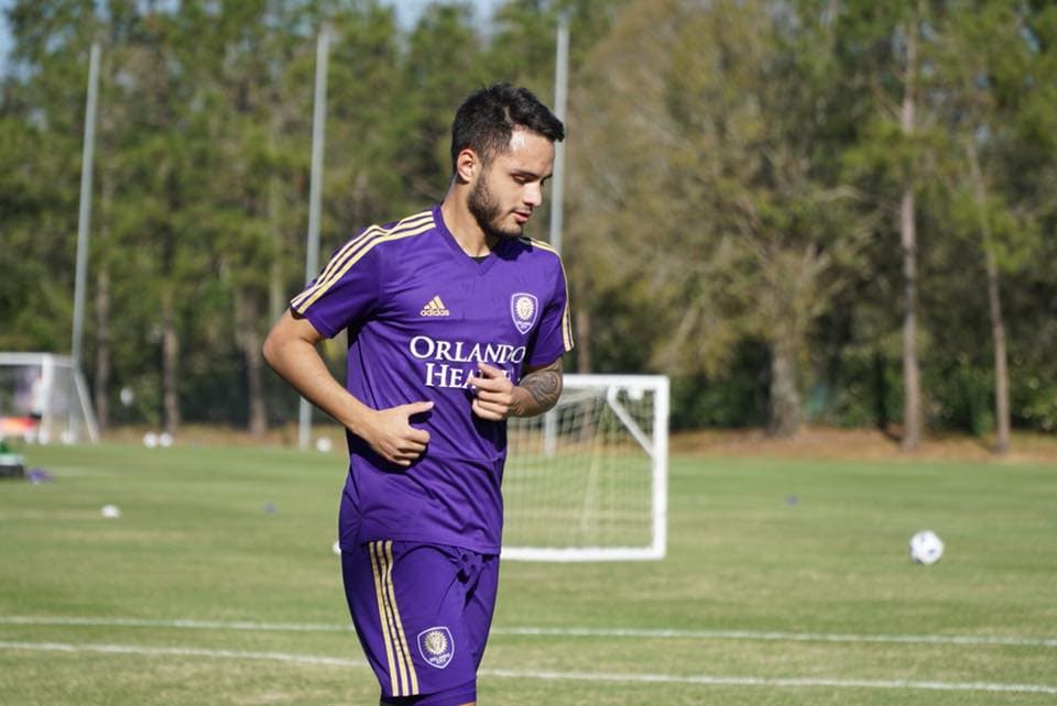 El debut de Josué Colmán con 'los Leones' de Orlando City debe aguardar un poco más.