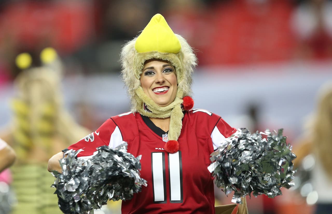 Las bellas porristas de la NFL siguen demostrándonos sus disfraces en esta época de Halloween. ¡Chécalos!