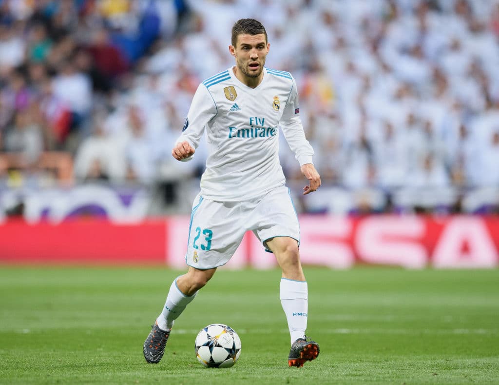 Real Madrid sabe que para cumplir con el Fair Play Financiera debe vender jugadores y por eso puso precio por el fichaje del croata Mateo Kovacic. Los interesados deberán pagar 100 millones de euros.