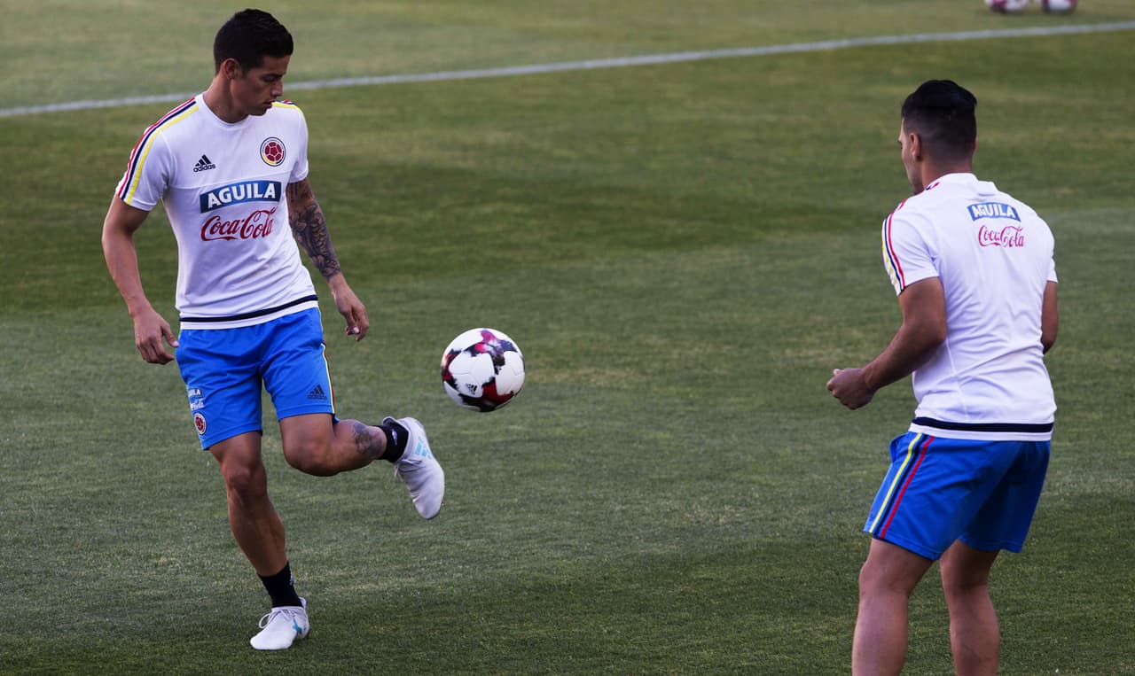 De hecho, el argentino aseguró que el colombiano "puede triunfar en cualquier equipo que valora sus condiciones"...