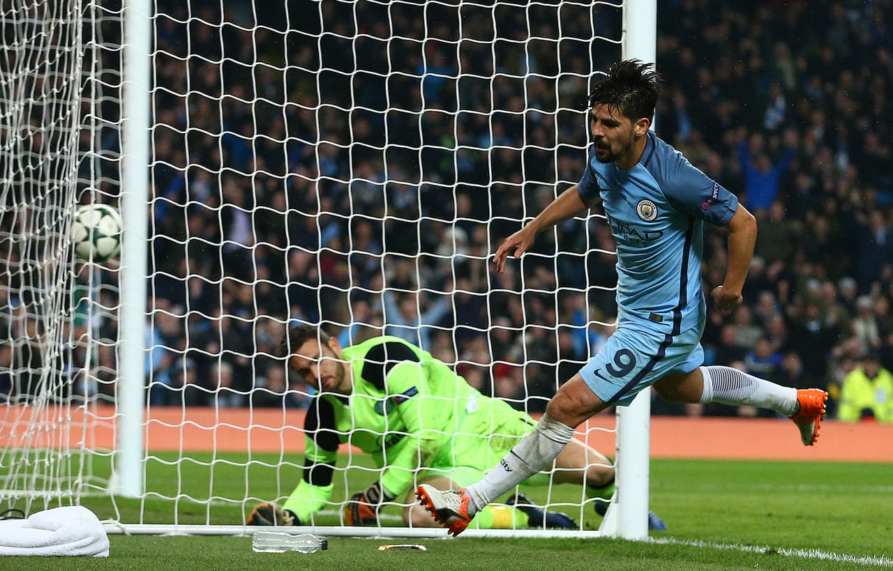 El regreso del delantero Nolito a La Liga de España está muy cerca. Luego de una temporada en el Manchester City, sin pena ni gloria, el ex Celta de Vigo jugaría para el Sevilla.