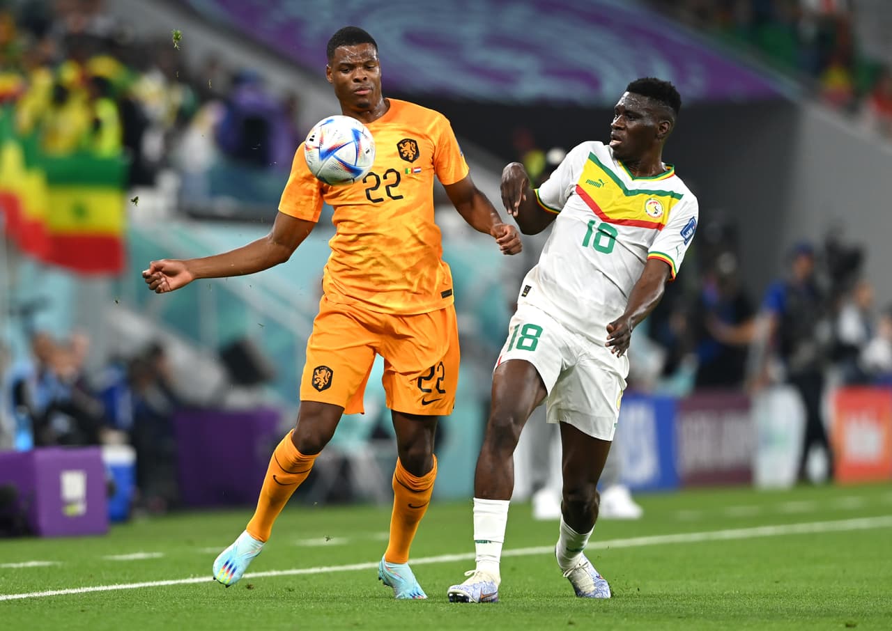 La Selección de Holanda sufrió para conseguir la victoria que se le presentó por fin en la segunda mitad gracias a los goles de Gakpo y Klaassen y así empatan con Ecuador siendo líderes en el Grupo A.