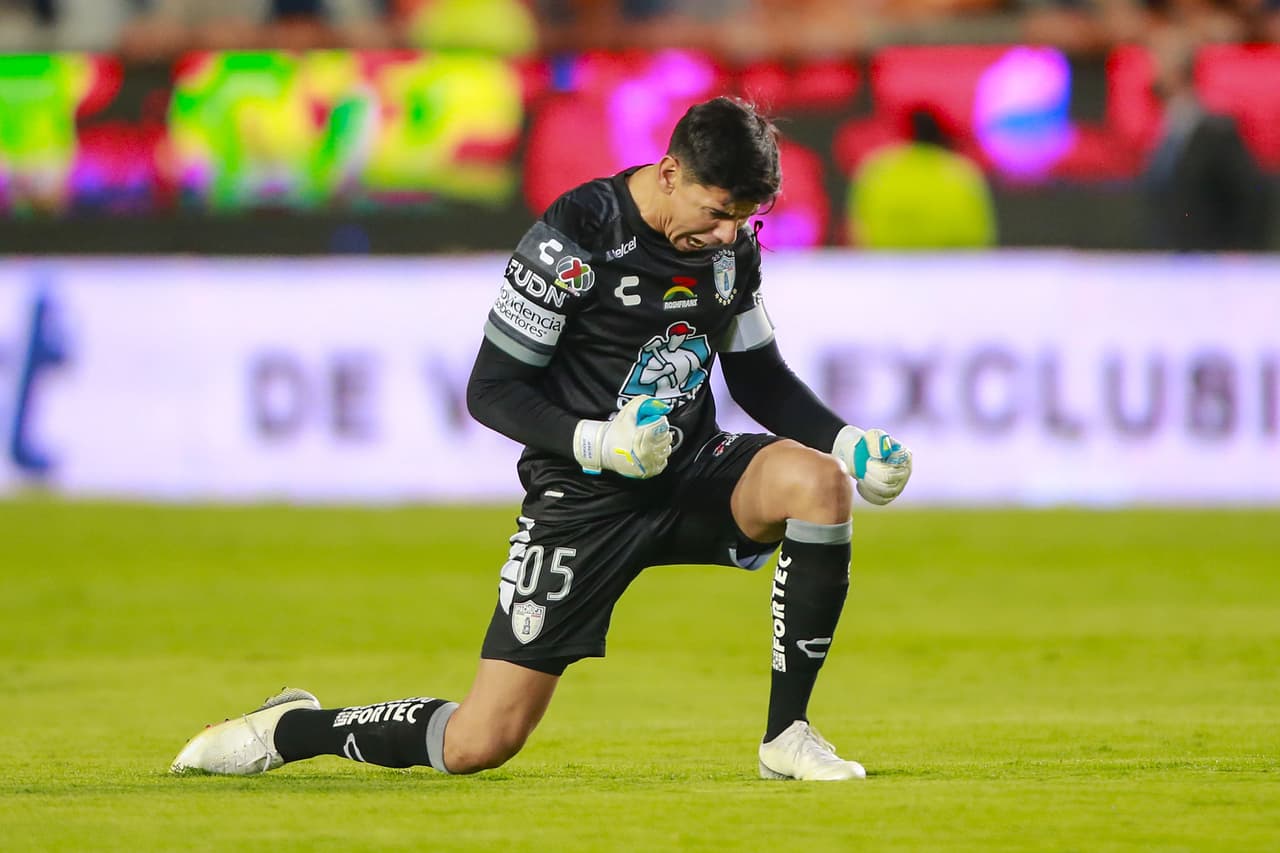 El capitán de los Tuzos sabía que el tanto de su compatriota significaba poner pie y medio en Semifinales.