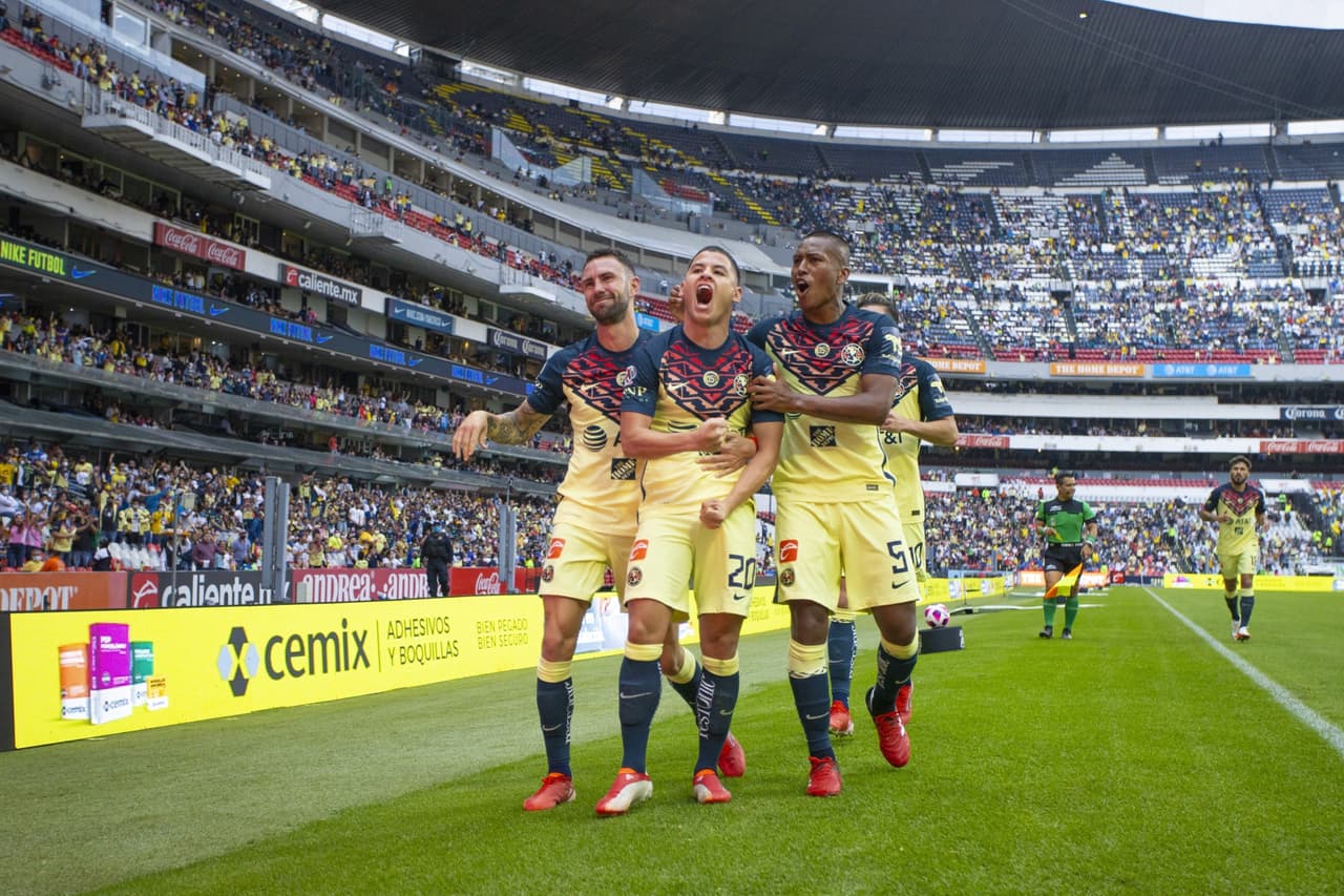 América recuperó el liderato a costa de unos Pumas que cometieron errores costosos y generaron poco en ataque.
