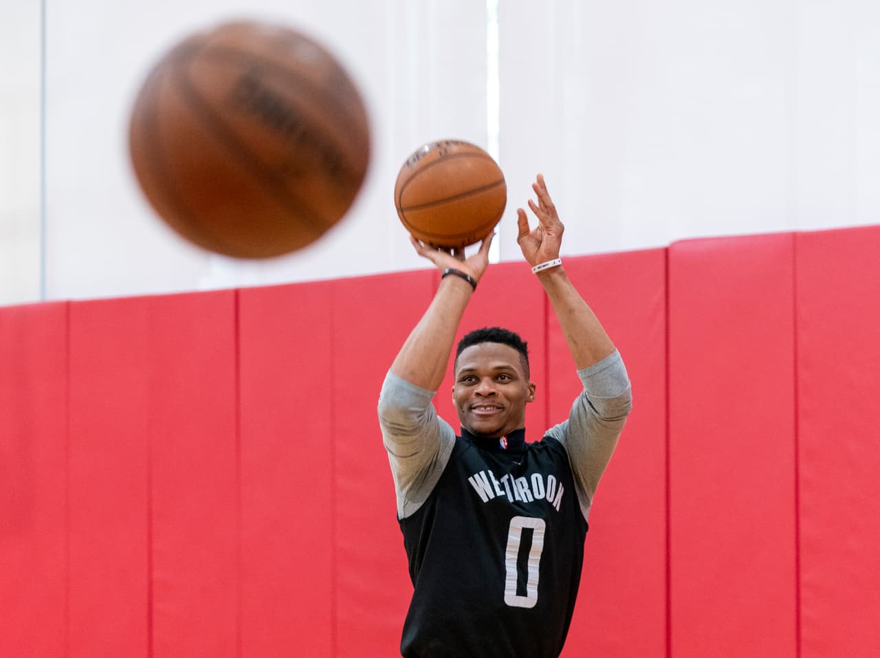 Russell Westbrook, que dejó los Lakers, firmará con Los Angeles Clippers