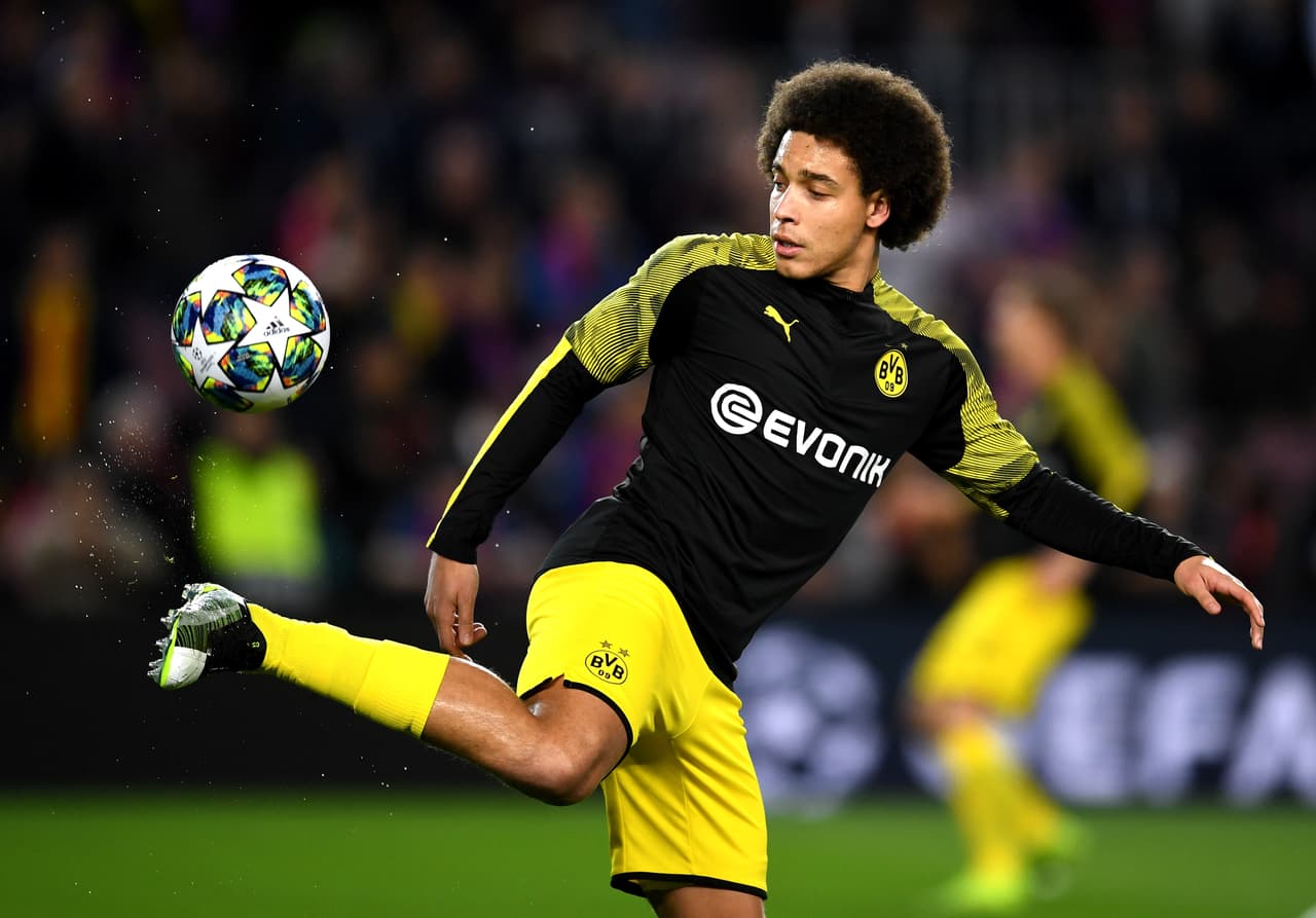 Griezmann por fin lo logra y anota junto con Messi y Suárez. El conjunto culé se impone tres goles a uno ante el Dortmund de Alemania y con ello logra su calificación a octavos de final de la Champions League.