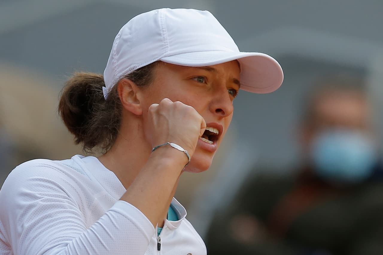 ¡Iga Swiatek conquista el Roland Garros 2020! | Venció a Sofia Kenin con parciales de 6-4 y 6-1 para convertirse en la primera polaca en ganar el Abierto de Francia.
