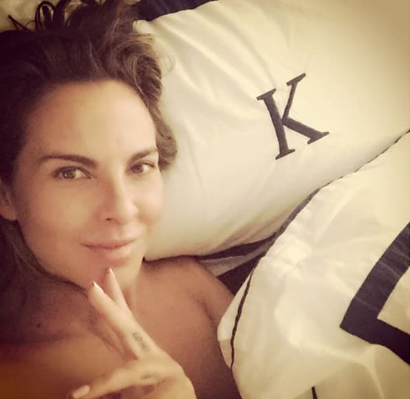 Entre 2012 y 2013 corrió el rumor de que la actriz Kate del Castillo había mantenido un romance con el pugilista mexicano.