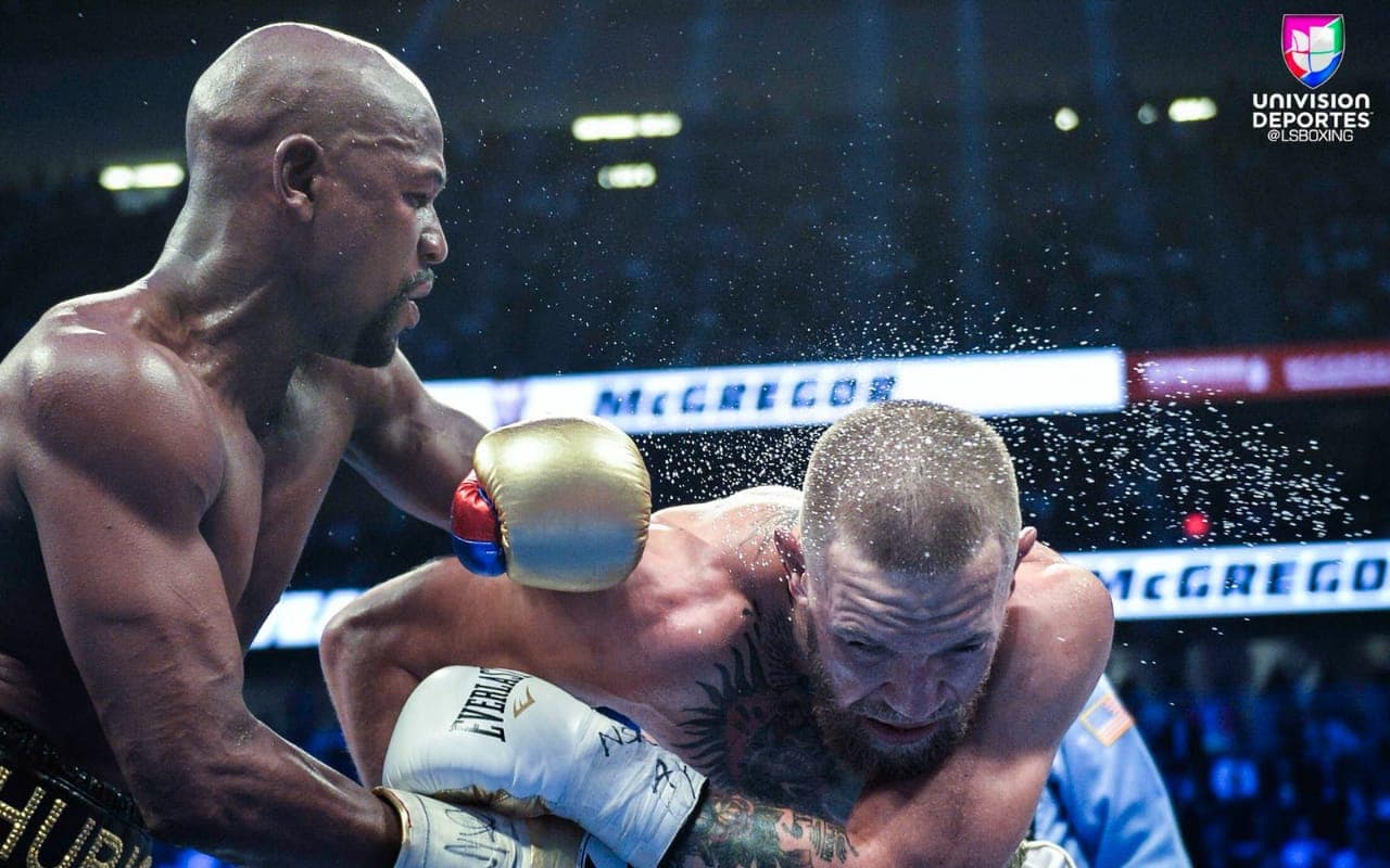 El encuentro sucedió en el T-Mobile Arena de Las Vegas el 26 de agosto de 2017. En un comienzo, el irlandés mostró determinación y mayor dinámica apoyado en su juventud.