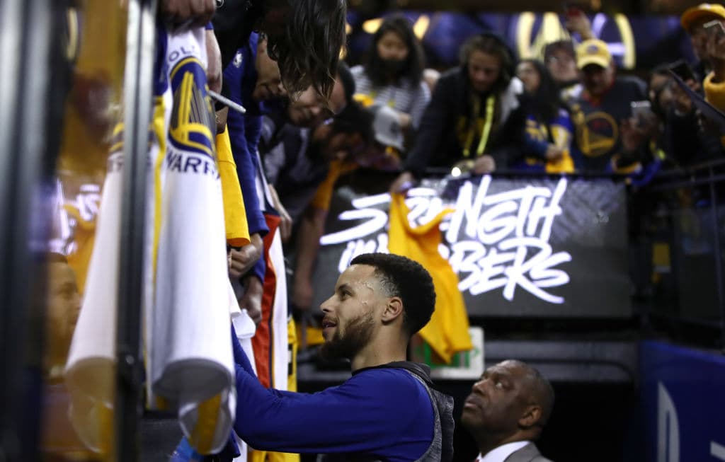 Las mejores imágenes del Juego 2 de la serie de Playoffs de primera ronda de la Conferencia del Oeste entre los Warriors y los Clippers con una remontada histórica de 31 puntos del equipo de LA.