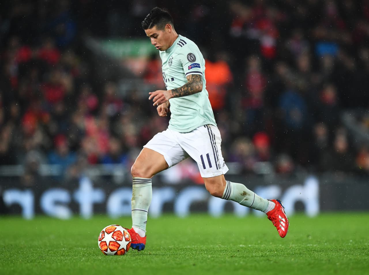 LIVERPOOL, ENGLAND - FEBRUARY 19: James Rodriguez of Bayern Munich in action during the UEFA Champions League Round of 16 First Leg match between Liverpool and FC Bayern Muenchen at Anfield on February 19, 2019 in Liverpool, England. (Photo by Stu Forster/Getty Images)