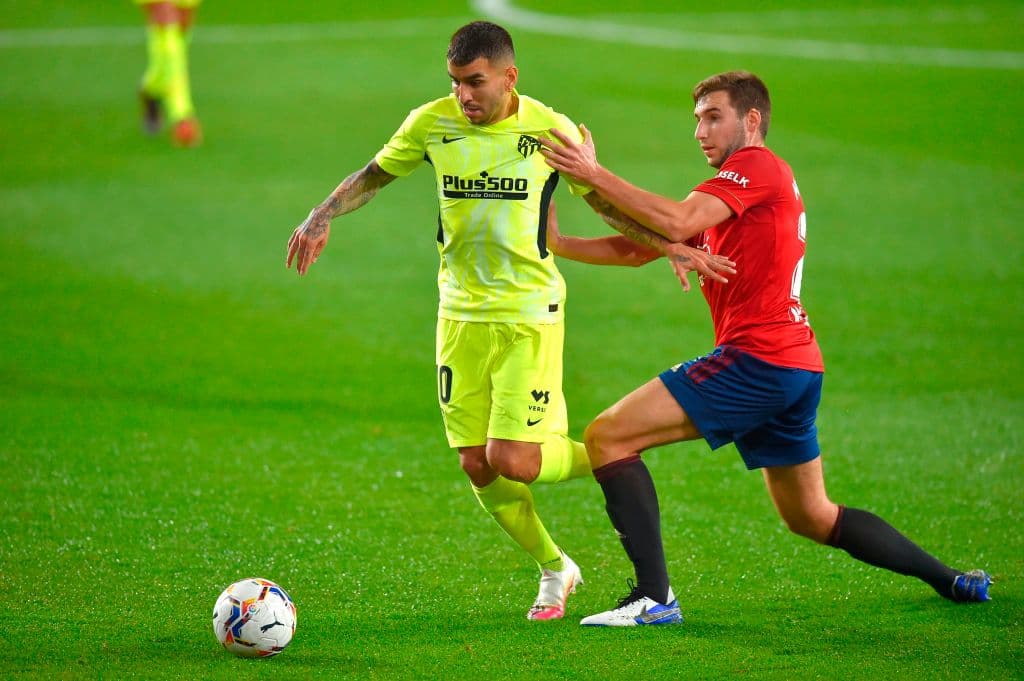 Con goles de Joao Félix y Lucas Torreira, los del ‘Cholo’ sacaron tres unidades de El Sadar. | En la siguiente jornada de La Liga, Osasuna visitará Sevilla y los colchoneros recibirán al sorprendente Cádiz.