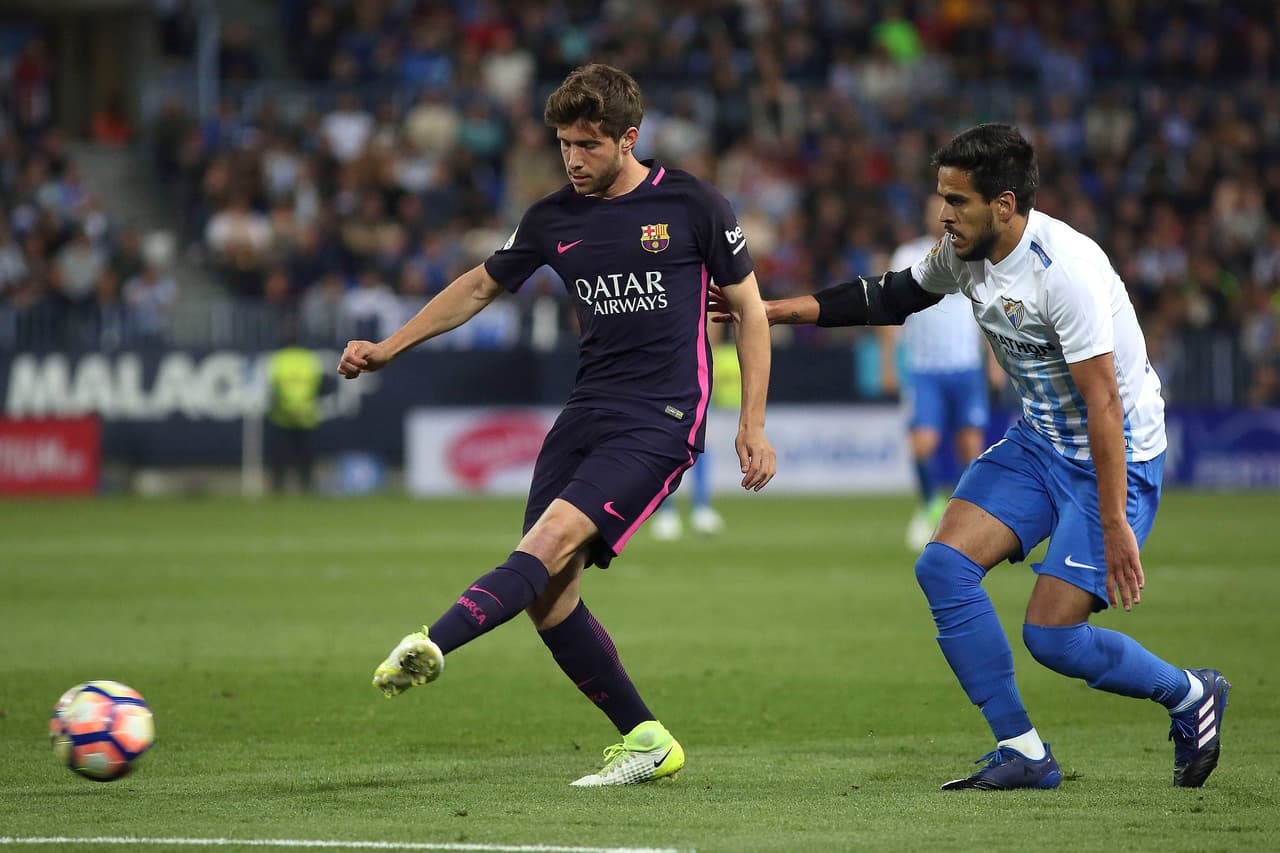 El partido entró en un ritmo trepidante, enloquecido, e incluso el colegiado anuló un gol por presunto fuera de juego a Peñaranda (m.70) que podía haber sido la sentencia.