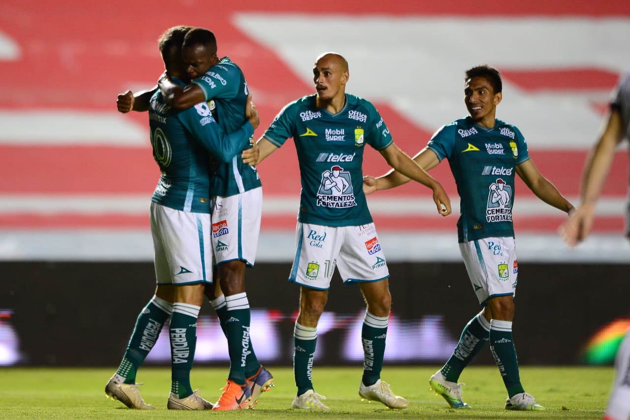 León recibirá a los aún invictos Pumas de la UNAM, quienes buscarán alarga su racha de partidos sin caer.