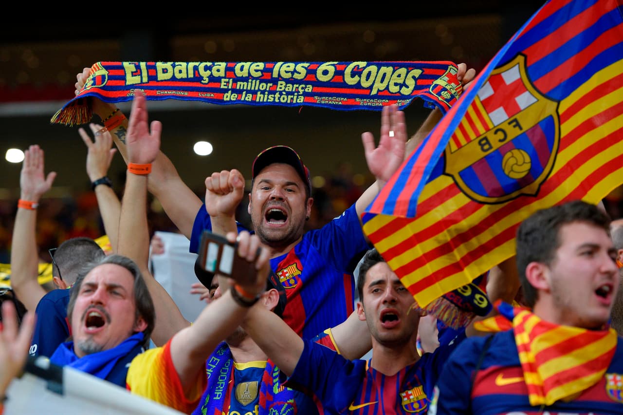 Los fanáticos catalanes llegaron al Wanda Metropolitano con la confianza de que su equipo se coronaría en el torneo local.