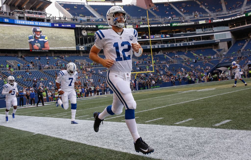 Fue el fin de la sequía de 19 meses sin jugar un partido oficial de fútbol americano. Aunque tuvo números discretos, como completar seis de nueve pases para 64 yardas, eso no era lo trascendental.