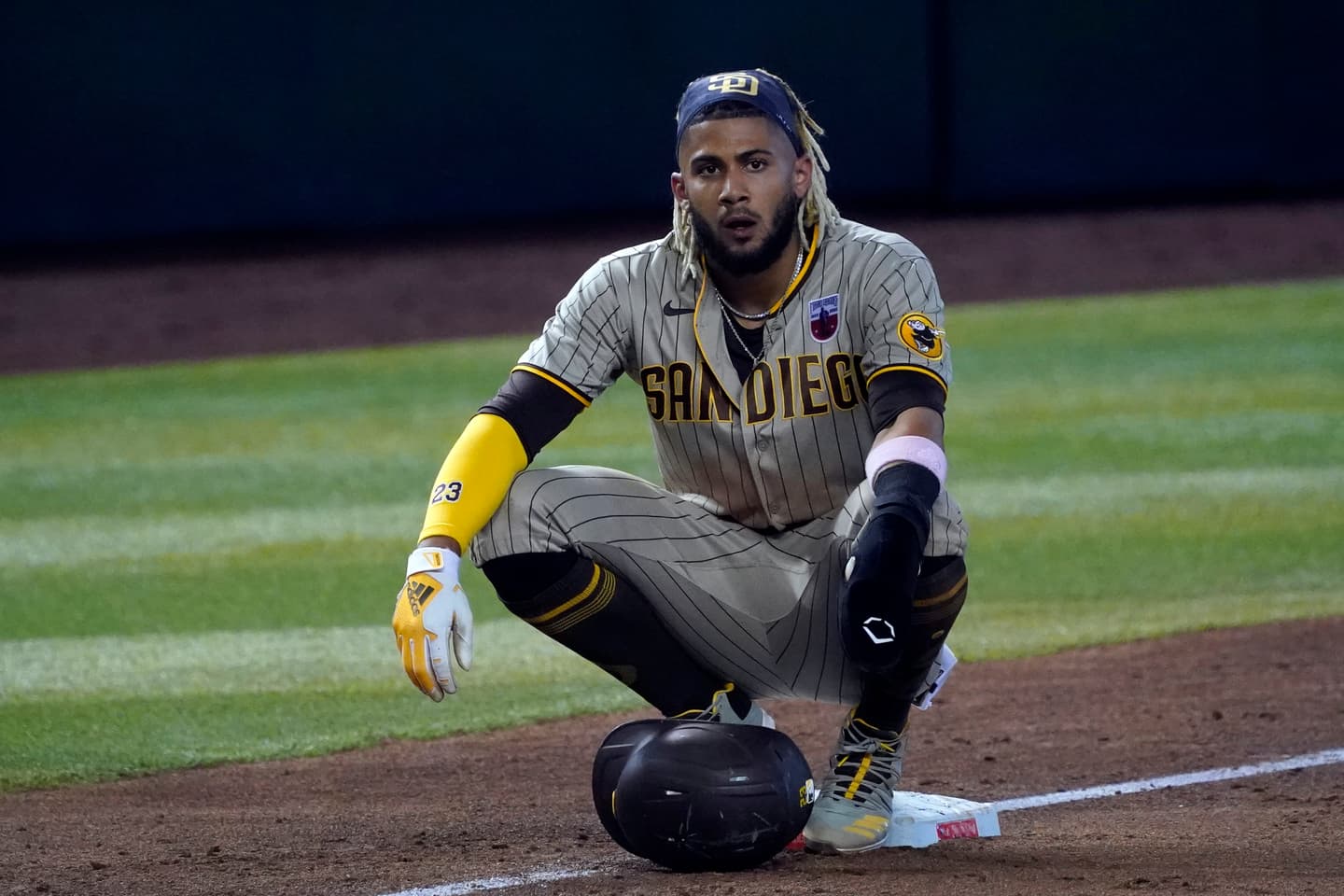 Fernando Tatis Jr. y San Diego Padres hacen historia: El primer equipo MLB  con acuerdo publicitario en su uniforme