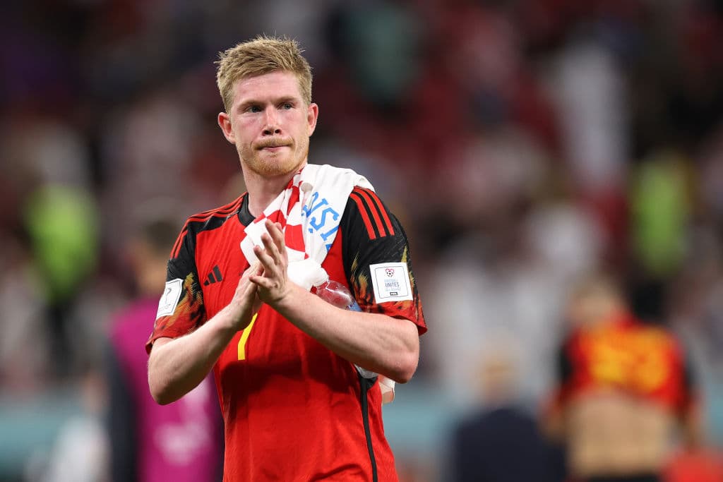 Marruecos y Croacia lograron ese jueves sus boletos a los Octavos de Final del Mundial Qatar 2022, luego de disputar su tercer y último choque del grupo F de la Copa Mundo de la FIFA. En el Estadio Al Thumama, el conjunto marroquí se confirmó como una de las grandes revelaciones de la cita mundialista tras supera por 2-1 a Canadá, con lo cual quedó líder de su grupo y de manera invicta. De otro lado, en el Estadio Ahmed bin Ali, Croacia y Bélgica protagonizaron un duelo intenso entre las selecciones que terminaron como segunda y tercera en el pasado Mundial de Rusia 2018.