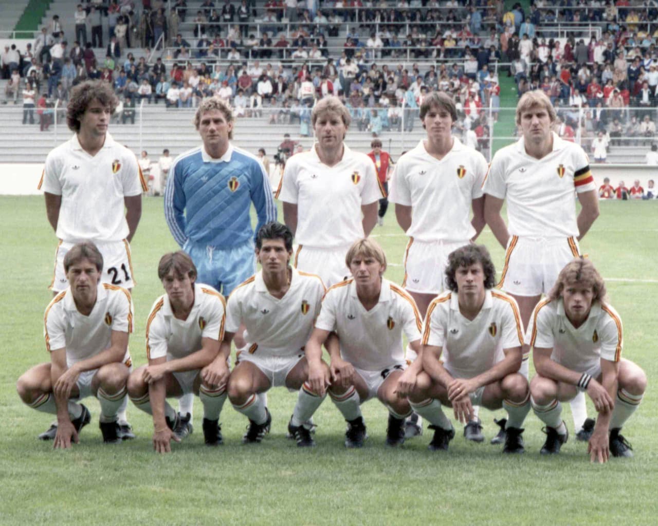 En el Mundial de México 1986 la selección de Bélgica compartió grupo con México, Paraguay e Irak. Avanzaron a la segunda fase del torneo aunque clasificaron como mejor tercer lugar.