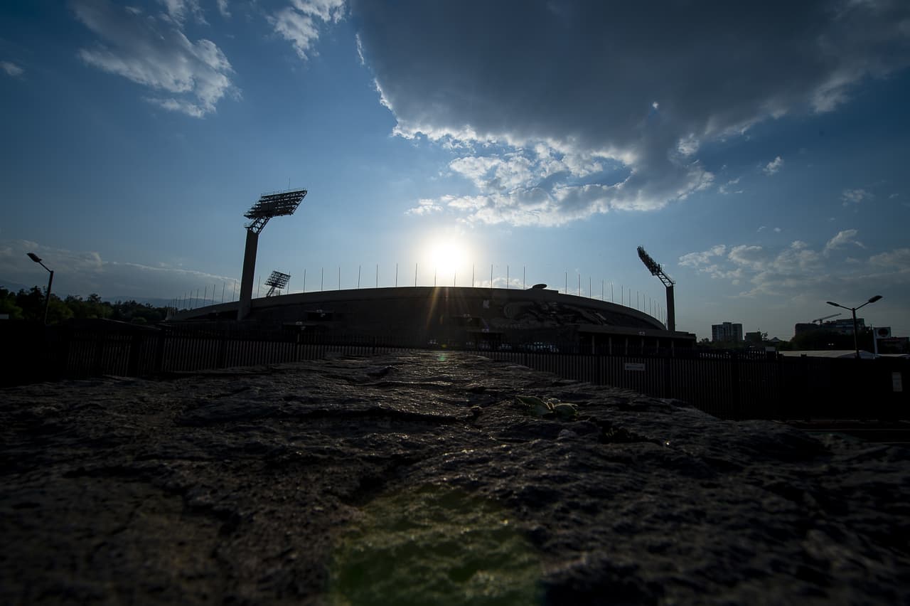 Con un agónico gol de Henry Martín en los últimos minutos, América se llevó el clásico capitalino y de pasó eliminó a Pumas de toda opción de Repechaje en el Guard1anes 2021.