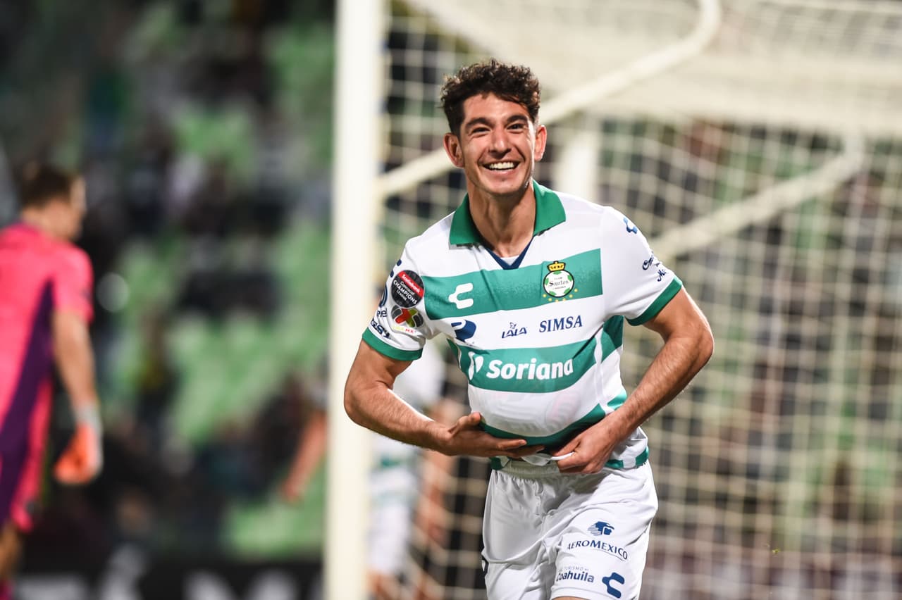 Jesús Otero sorprende al minuto 88, marca el único tanto del encuentro y la da la ventaja a Santos en los octavos de final tras vencer 1-0 al CF Montreal.