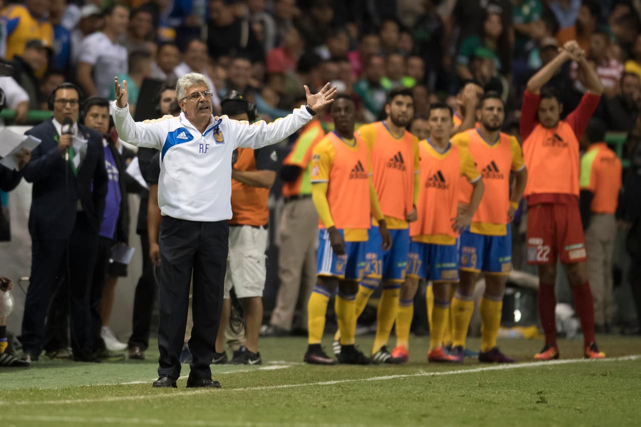 Tras la final, la historia los podría alejar considerablemente. Si bien el 'Tuca' tiene asegurado su puesto, Almeyda es quien podría alzar vuelo a Europa.