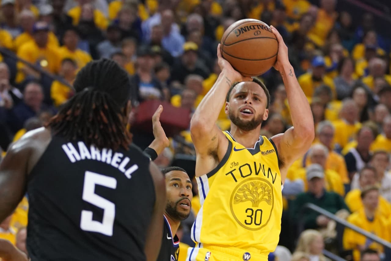 Las mejores imágenes del Juego 2 de la serie de Playoffs de primera ronda de la Conferencia del Oeste entre los Warriors y los Clippers con una remontada histórica de 31 puntos del equipo de LA.