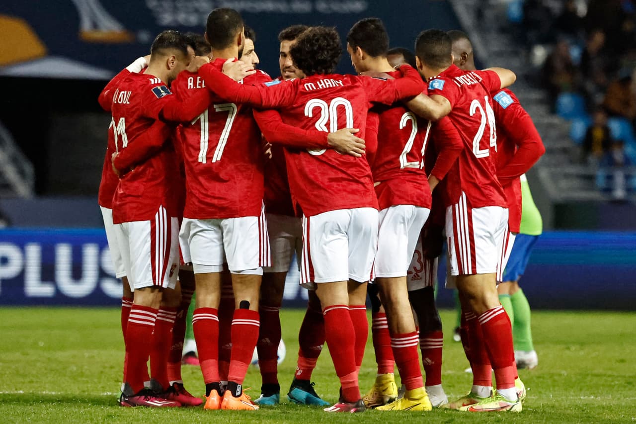 Un gol a dos minutos del final de Mohamed Afsha terminó por darle el triunfo al Al Ahly 0-1 ante Seattle Sounders; Al Ahly disputará la semifinal del Mundial de Clubes contra el Real Madrid el próximo miércoles.
