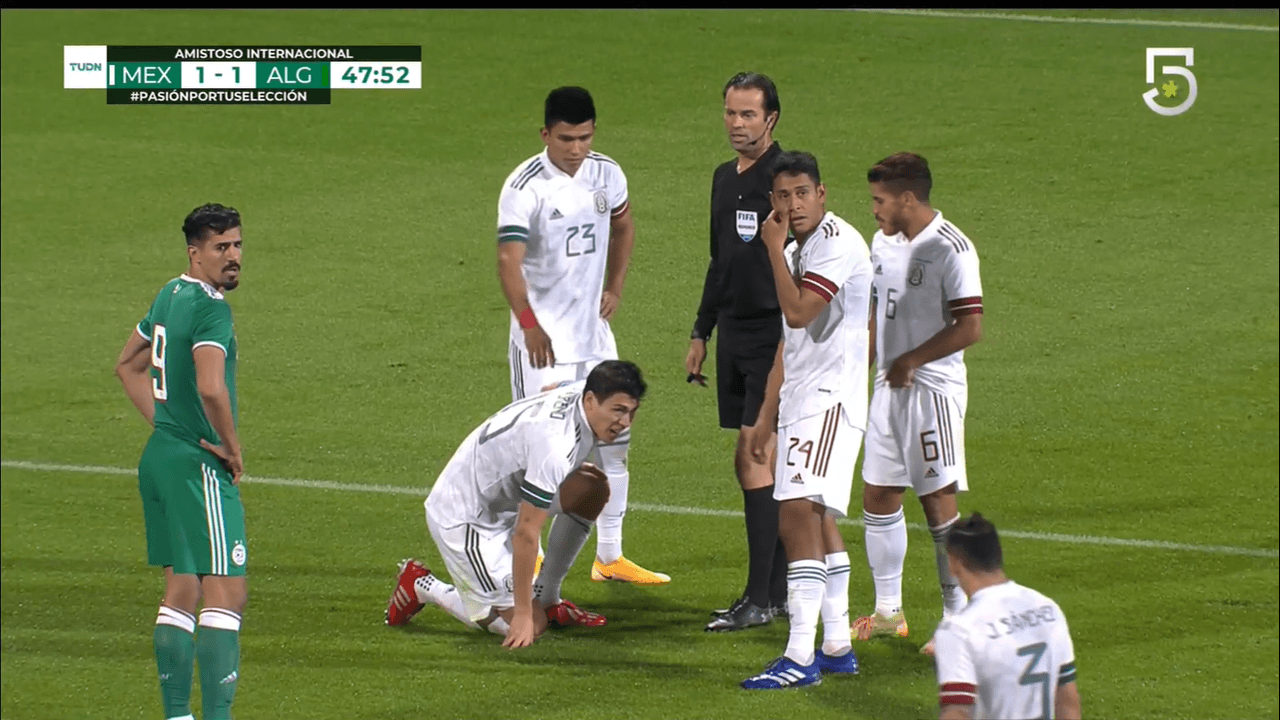 Bounedjah se muestra más confiado al tocar el área de Cota