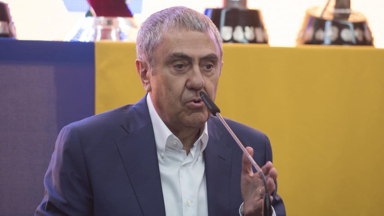 Fernando Uribe, delantero de Toluca: 3 millones de euros (aproximadamente 3,492,000 dólares).