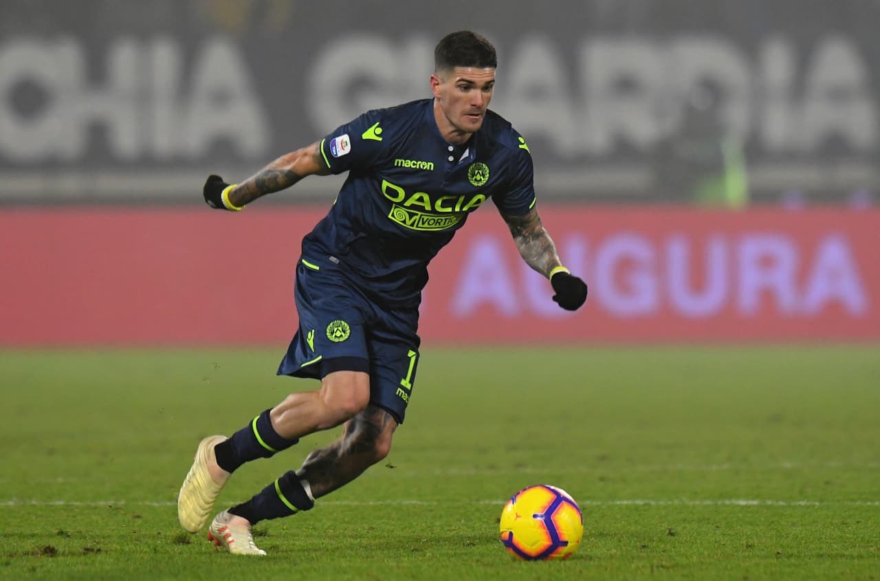 El atacante argentino Rodrigo De Paul es otro que es objetivo de Milán, aunque para el mercado de verano. Medios en Italia afirman que el equipo 'rossonero' quiere hacer un acuerdo a largo plazo.