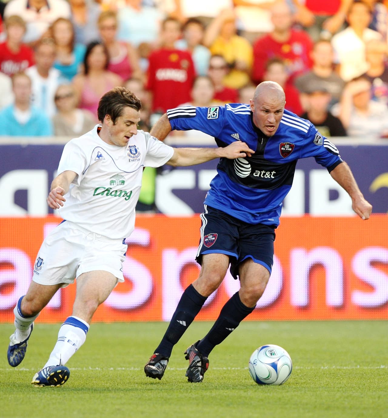 En 2009 el equipo inglés Everton FC derrota al equipo MLS All-Stars en penales con score de 4-3. Este partido se llevó a cabo en Utah. Es la primera vez que un club internacional derrota al equipo de las estrellas de la MLS.