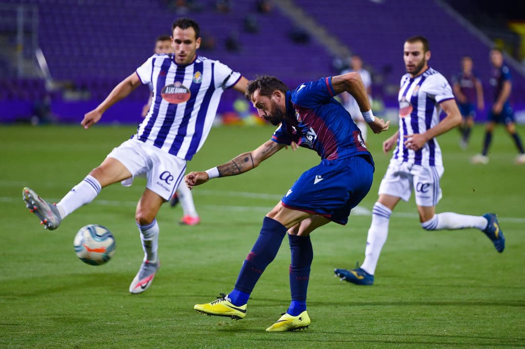 Levante y Real Valladolid no se logran hacer ni poquito daño en u duelo de pocas llegadas.