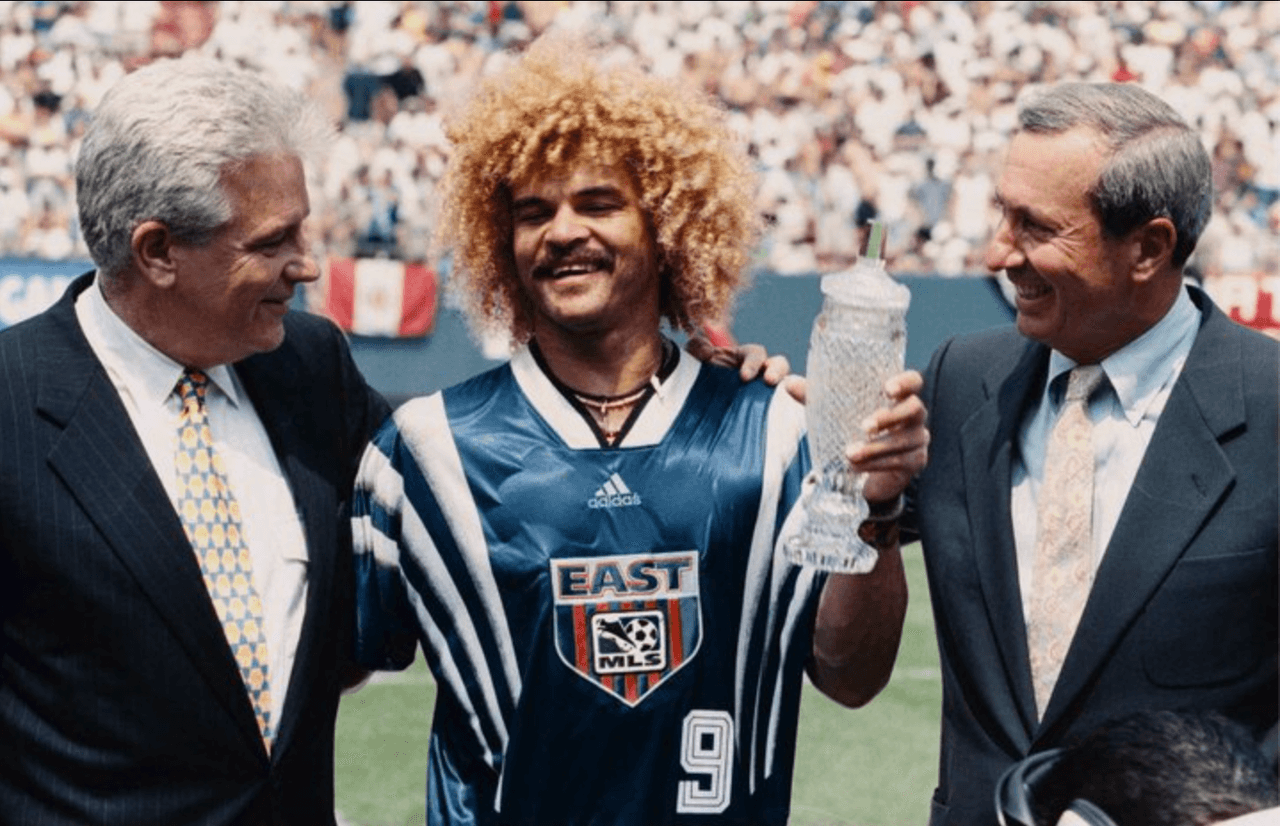 En 1996 se hicieron dos selectivos, la MLS Este contra la MLS Oeste, donde el Este salió victorioso por 3-2. El partido se jugó en el estadio de los Giants en East Rutherford, New Jersey. Carlos Valderrama se llevó premio de ‘Jugador más Valioso’ por su gran performance.