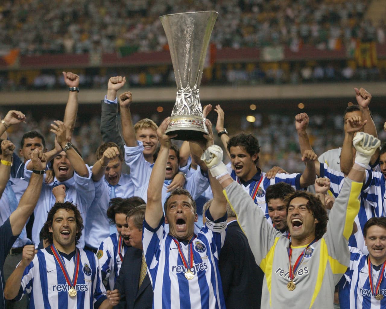 El club portugués tiene dentro de sus vitrinas dos campeonatos ganados en el siglo XXI, los títulos llegaron en las temporadas 2010-2011 y 2002-2003.