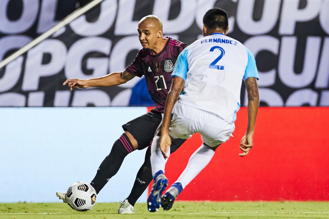 Tras su decepcionante debut ante Trinidad y Tobago, el Tricolor consiguió su primera victoria en la Copa Oro de la mano del 'Mellizo', quien hizo dos goles, y Orbelín Pineda, quien marcó el tercero.