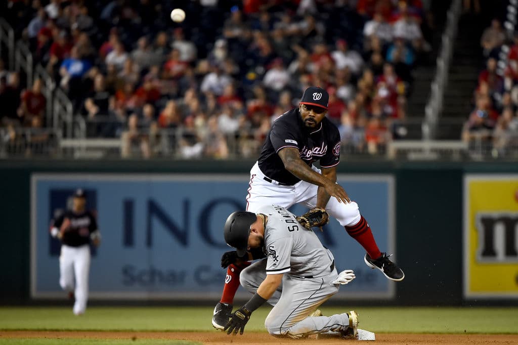Los Nationals consiguieron su tercer triunfo consecutivo y con ello mejoraron su marca a 27-33 aunque están en el cuarto puesto del Este de la Nacional, a seis juegos de distancia de los líderes, los Philadelphia Phillies.