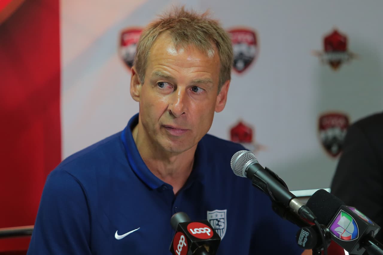 Klinsmann llamó con EEUU mezcla de experiencia y juventud para campamento