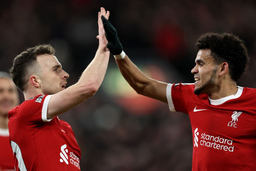 Liverpool por el récord de fichajes