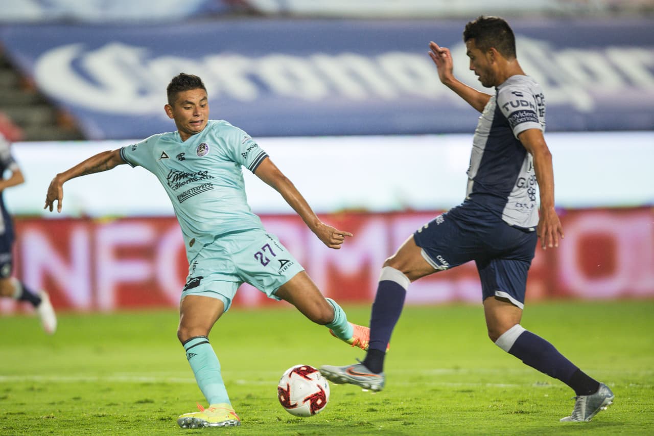 Con goles de Víctor Dávila, Óscar Murillo, Felipe Pardo y Víctor Guzmán, Pachuca logra impinerse 4-3 a Mazatlán en un entretenido encuentro.