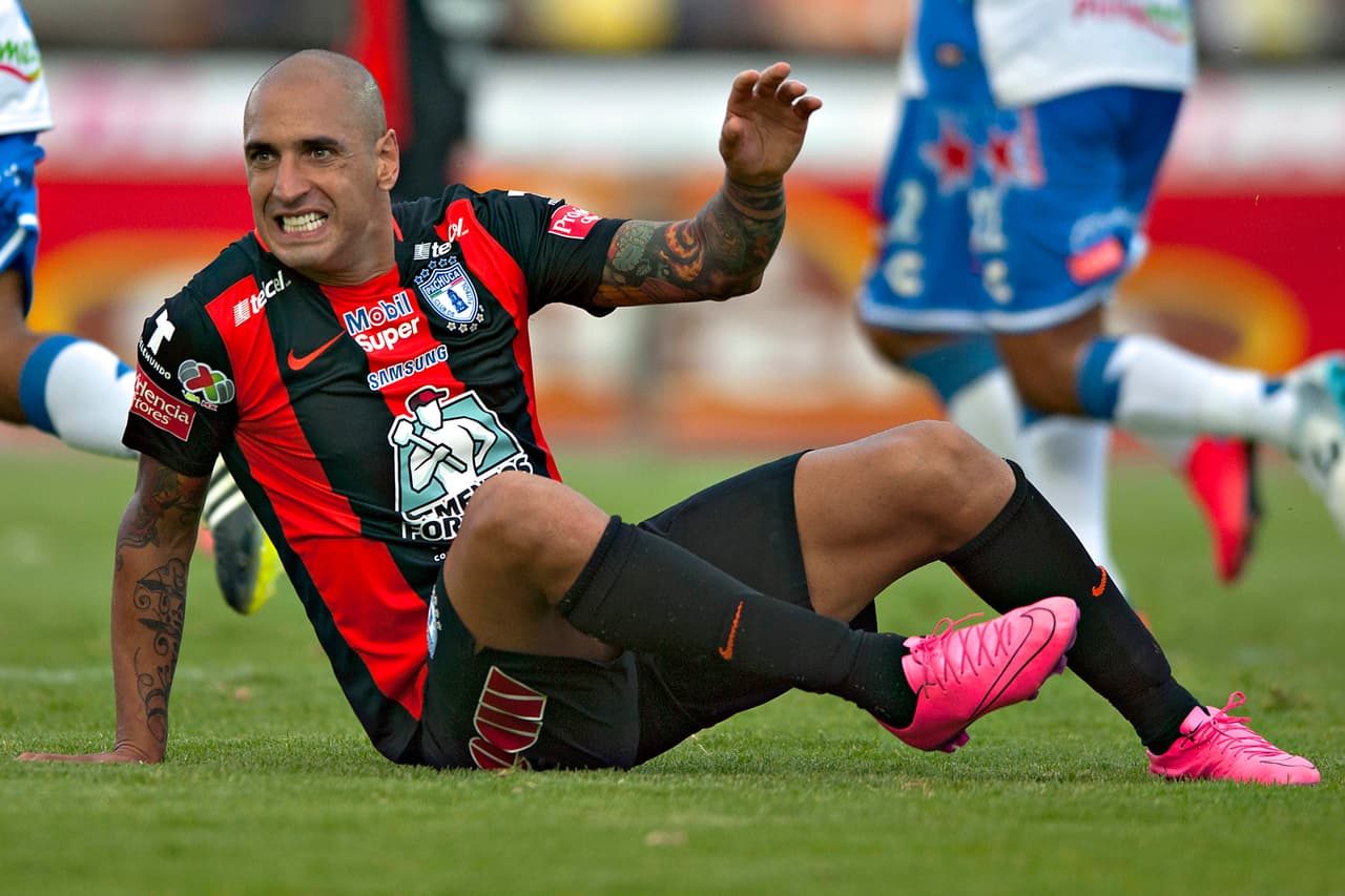 Ariel Nahuelpán es separado de Pachuca por indisciplina