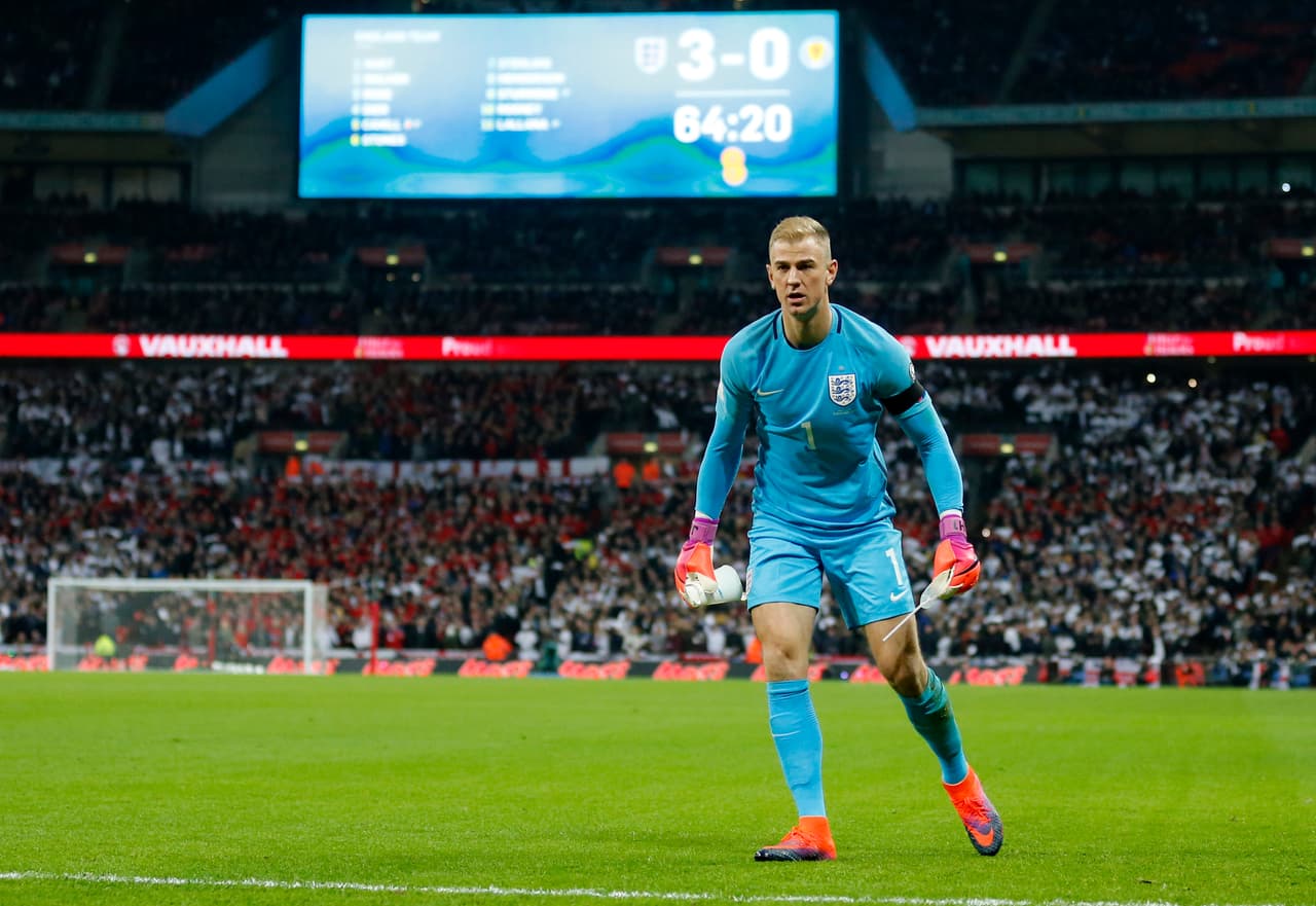Para Joe Hart, el portero de la selección de Inglaterra, el West Ham United surge como posibilidad ante las pocas posibilidades en el Manchester City de Pep Guardiola.