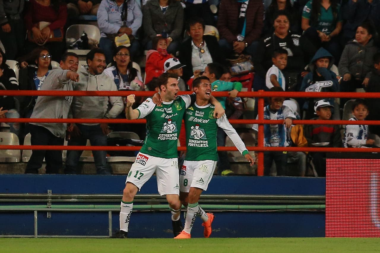 Su primer bombazo fue el de Elías Hernández, quien llegó de León por un aproximado de ocho millones de dólares.